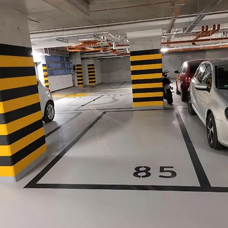 - Habicha Ii - Free Underground Parking * 华沙